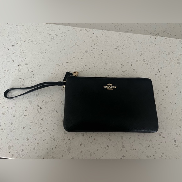 Black Coach Wristlet Double Zipper Compartment - Picture 1 of 4